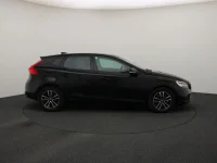 Volvo V40 2 140kW thumbnail