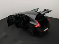 Volvo V40 2 140kW thumbnail