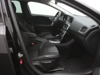Volvo V40 2 140kW thumbnail