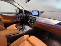 BMW 530 Sedan Sport Line Taklucka HiFi Svankstöd Sportstolar