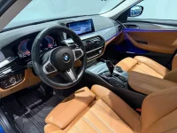 BMW 530 Sedan Sport Line Taklucka HiFi Svankstöd Sportstolar