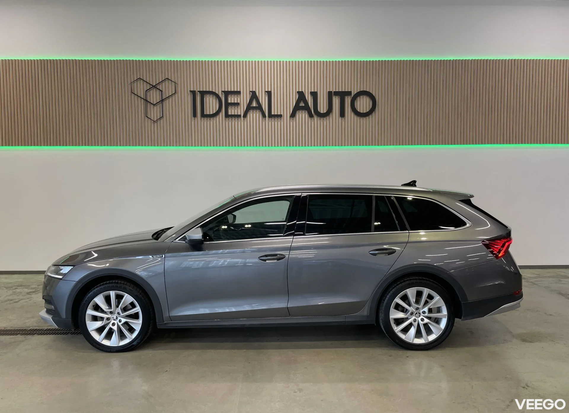 Skoda Octavia Scout 4x4 2 140kW