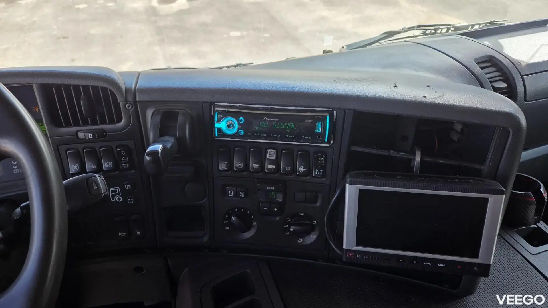 SCANIA P420 309kW