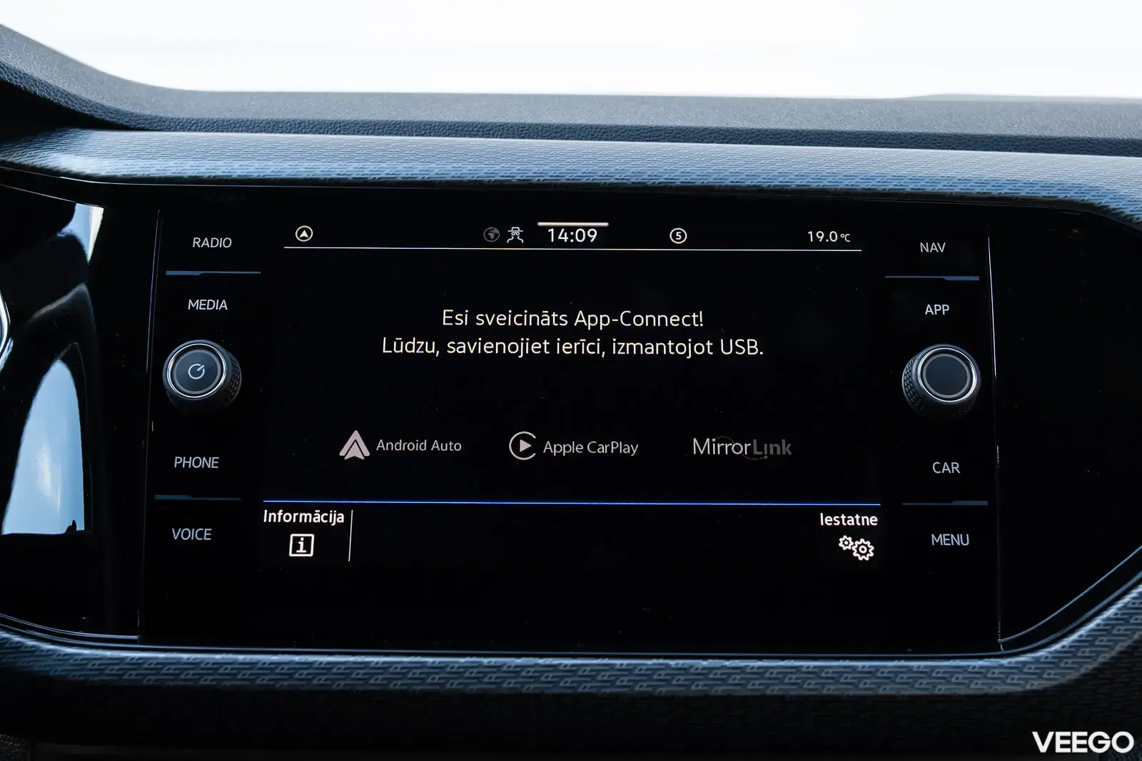 Volkswagen T-Cross 110kW