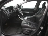 Volvo V60 2.4 208kW thumbnail