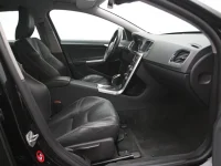Volvo V60 2.4 208kW thumbnail