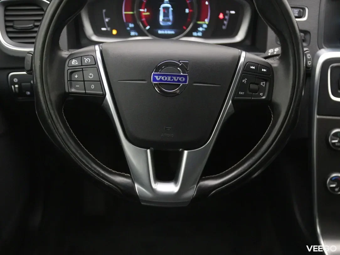 Volvo V60 2.4 208kW