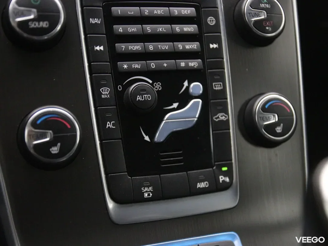 Volvo V60 2.4 208kW