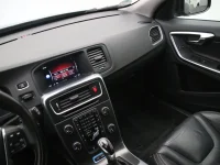 Volvo V60 2.4 208kW thumbnail