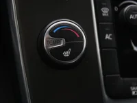 Volvo V60 2.4 208kW thumbnail