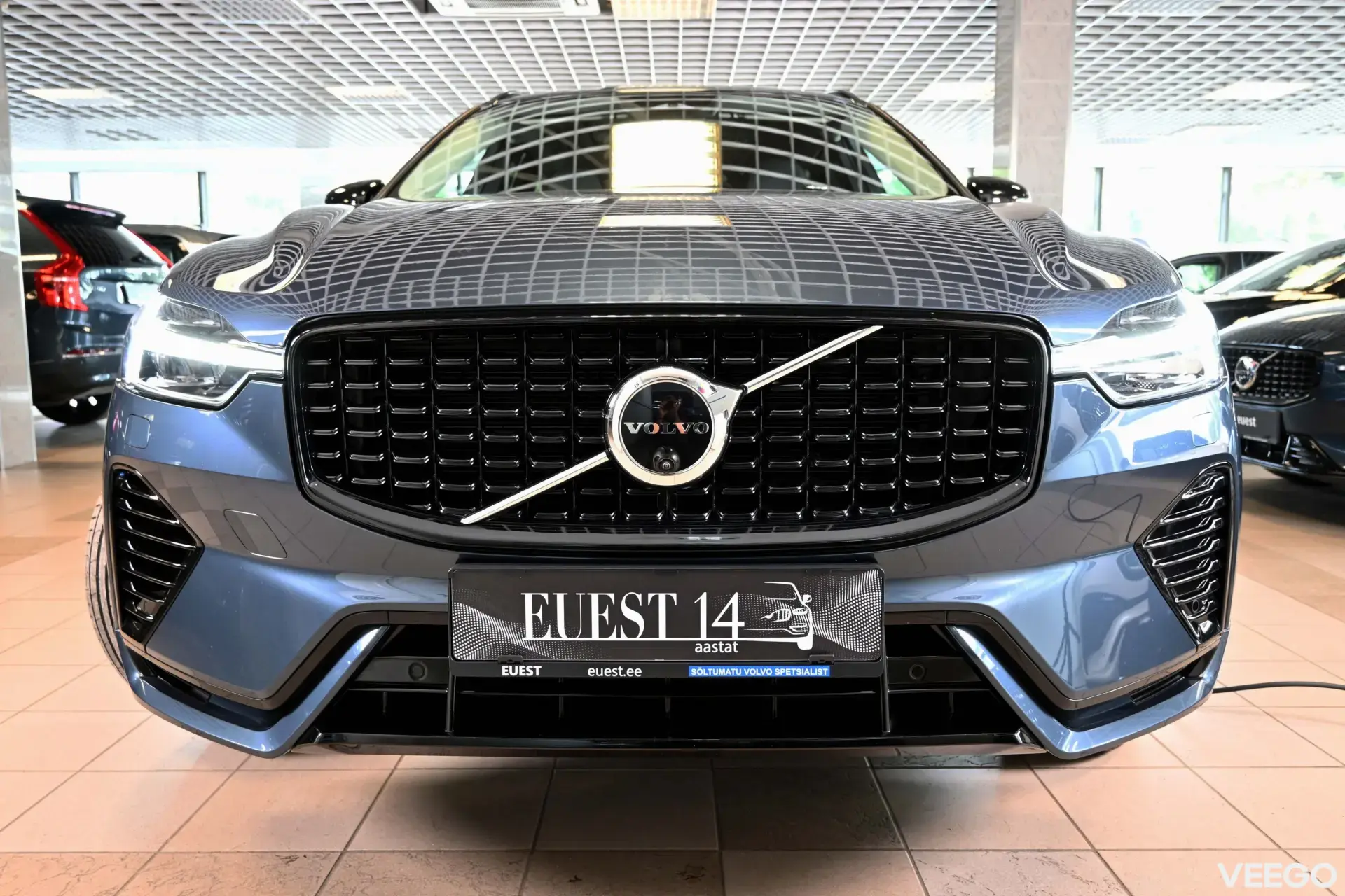 Volvo XC60 AWD DARK PLUS H&K XENIUM INTELLI 2 293kW