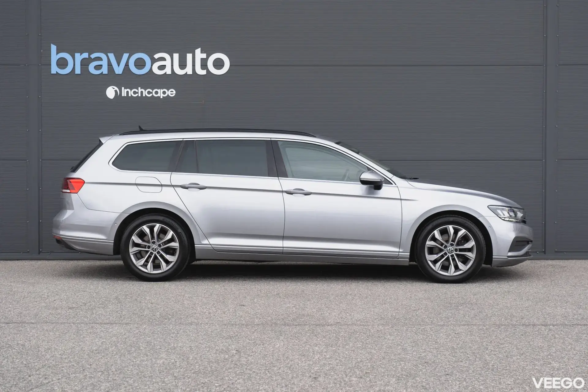 Volkswagen Passat BUSINESS DSG 2 110kW
