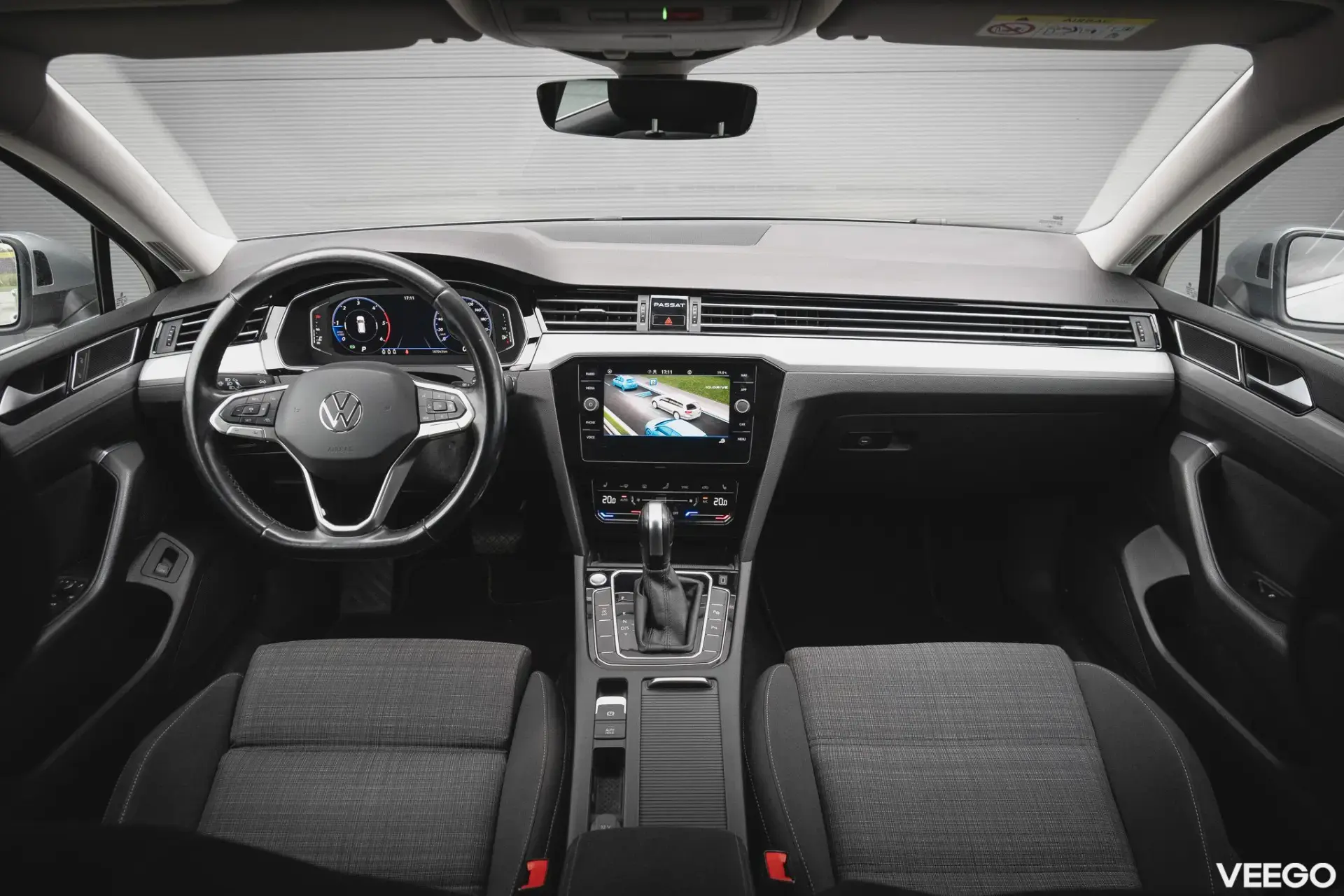 Volkswagen Passat BUSINESS DSG 2 110kW