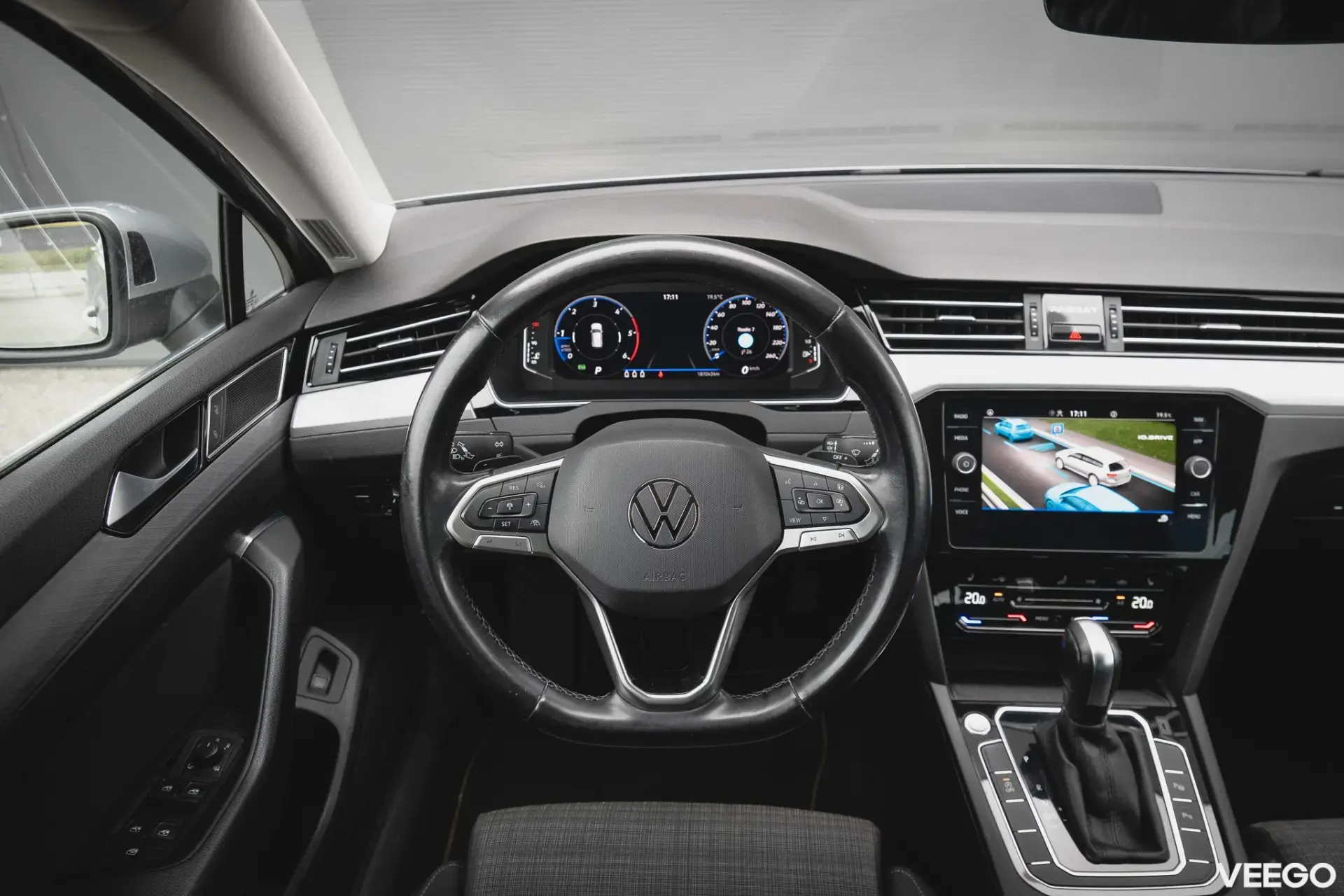 Volkswagen Passat BUSINESS DSG 2 110kW