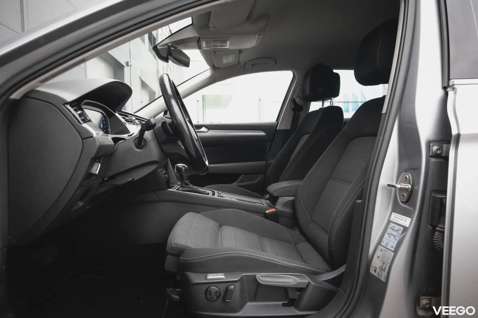 Volkswagen Passat BUSINESS DSG 2 110kW