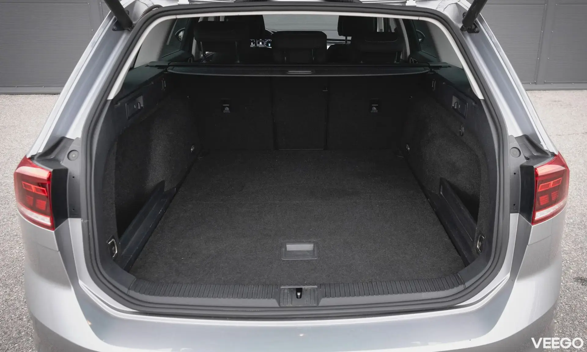 Volkswagen Passat BUSINESS DSG 2 110kW