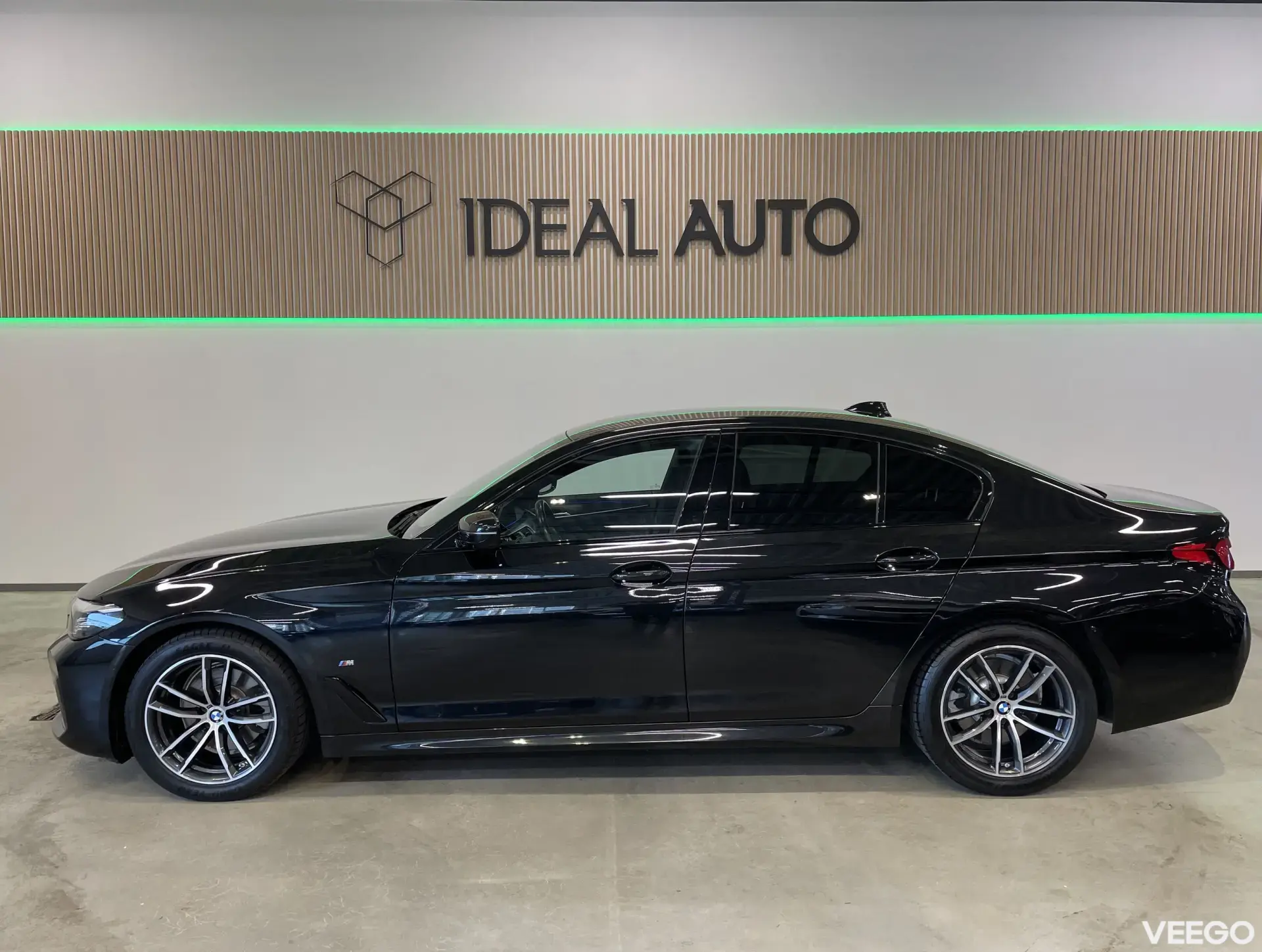 BMW 520 -i M-Sportpakett 135kW