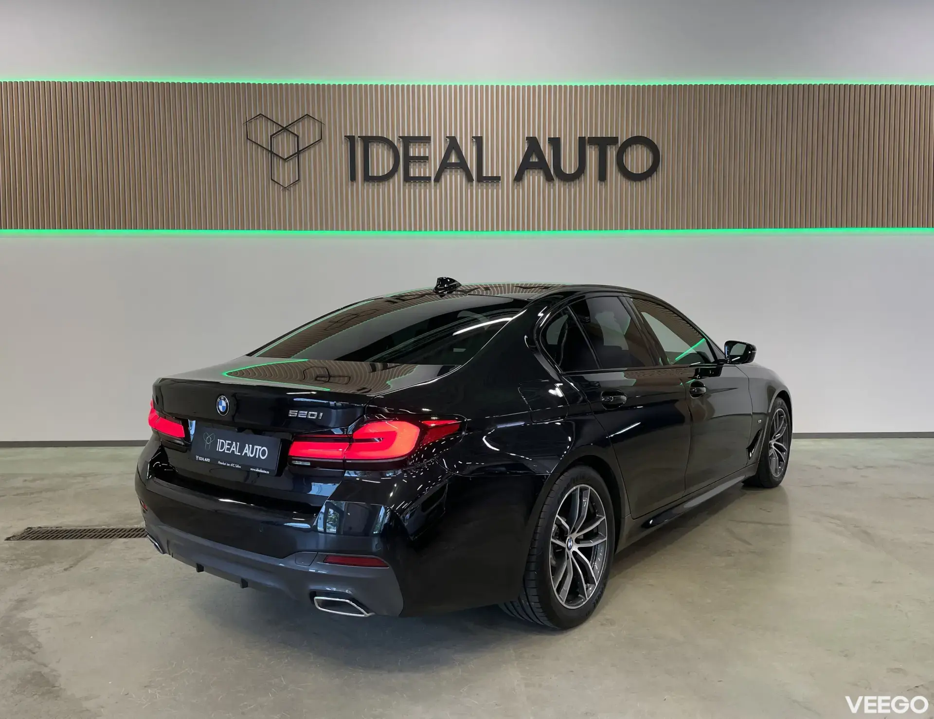 BMW 520 -i M-Sportpakett 135kW