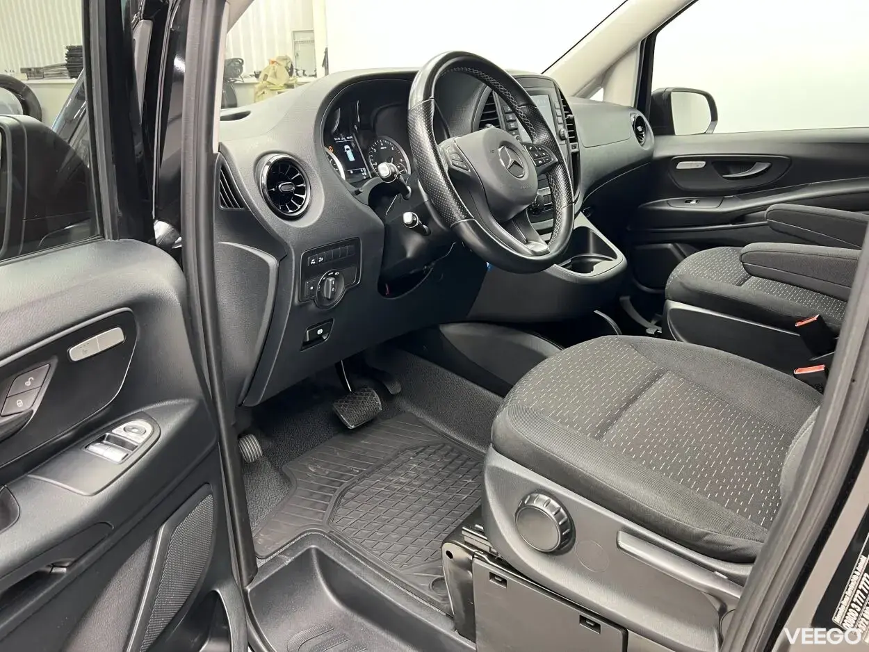 Mercedes-Benz Vito 116CDI 4Matic Mixto A2 N1 2 120kW