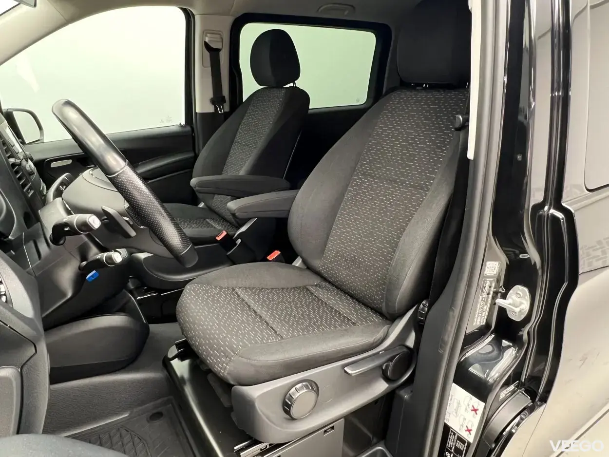 Mercedes-Benz Vito 116CDI 4Matic Mixto A2 N1 2 120kW