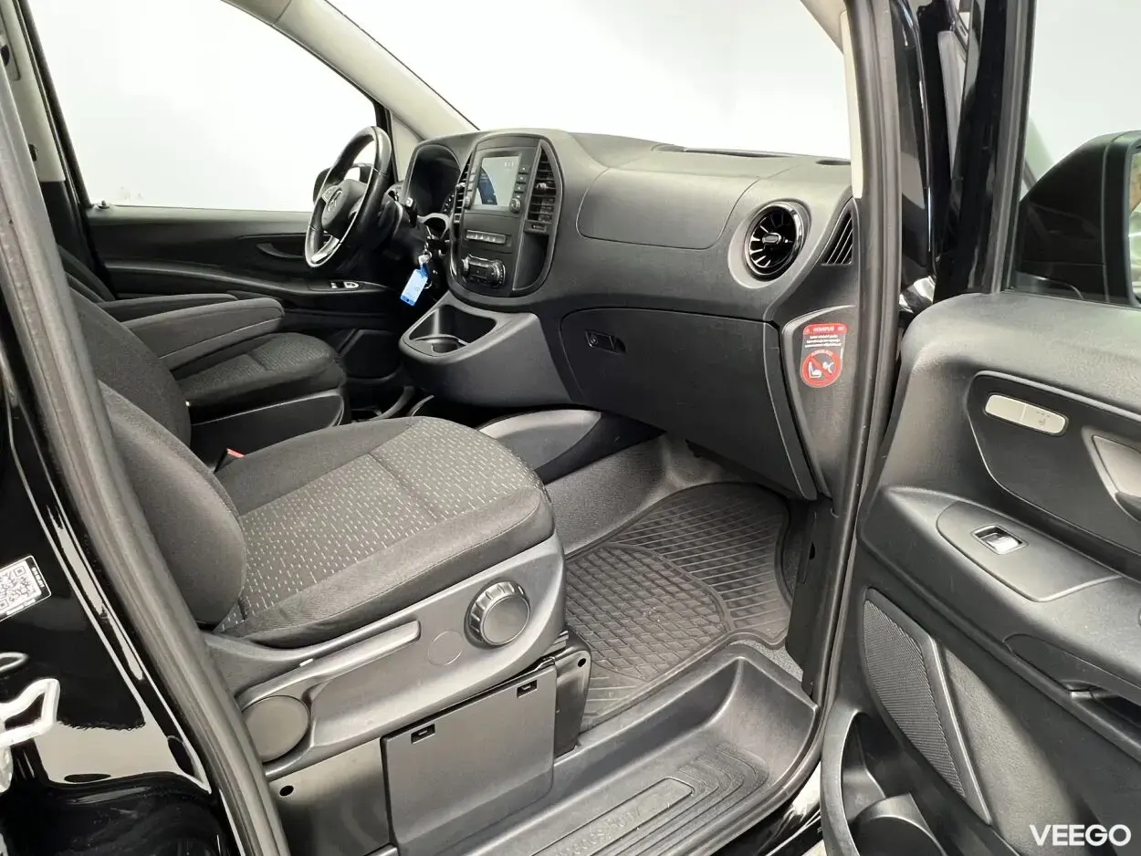Mercedes-Benz Vito 116CDI 4Matic Mixto A2 N1 2 120kW