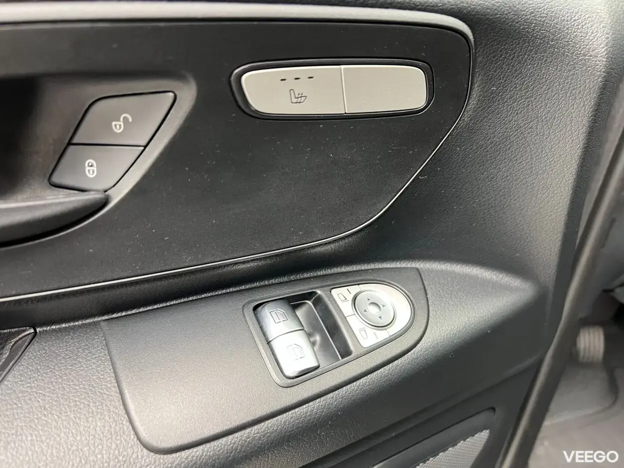 Mercedes-Benz Vito 116CDI 4Matic Mixto A2 N1 2 120kW
