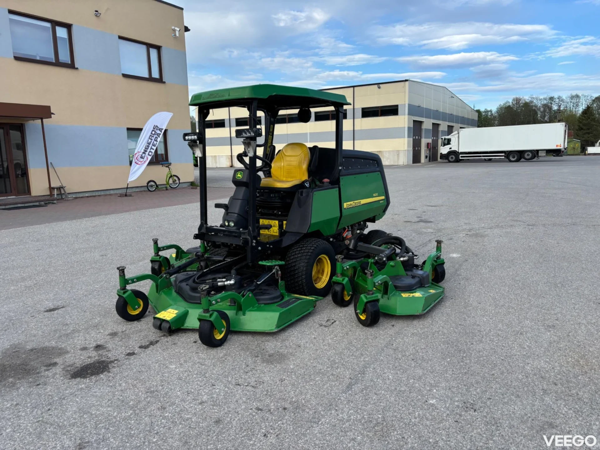 John Deere 1600 kW