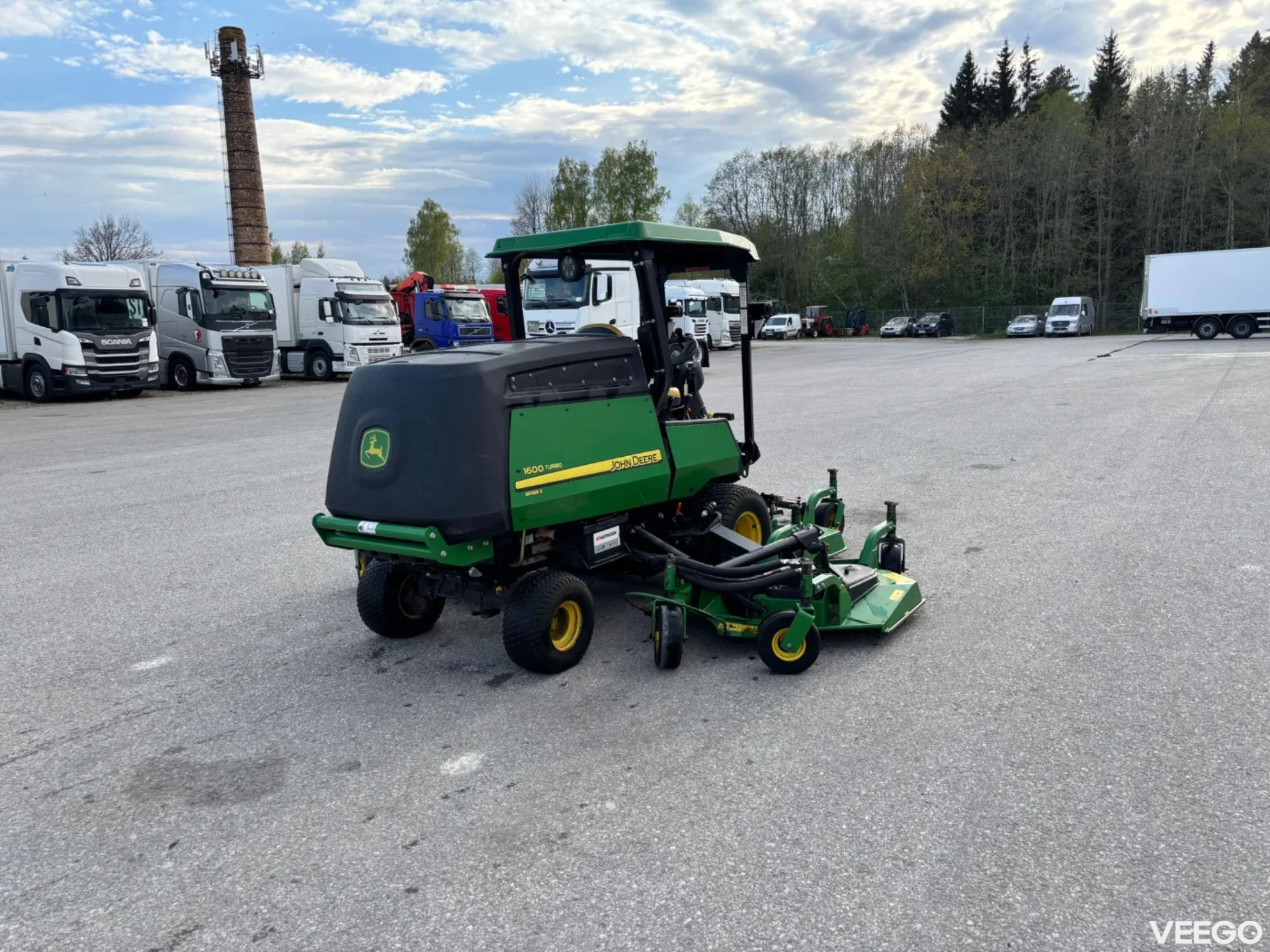 John Deere 1600 kW