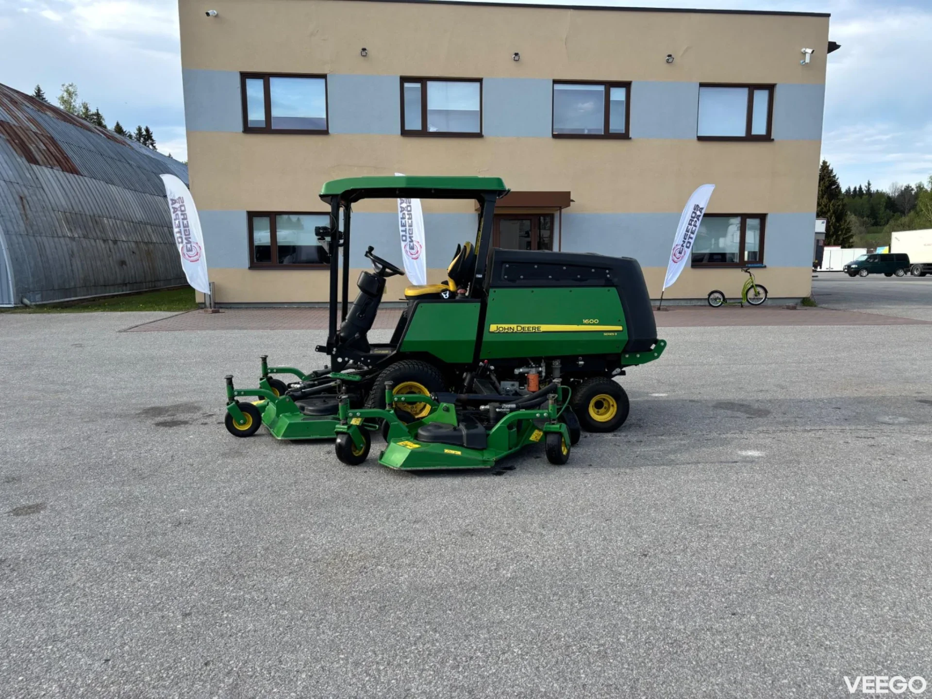John Deere 1600 kW