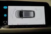 Volkswagen Golf 85kW thumbnail