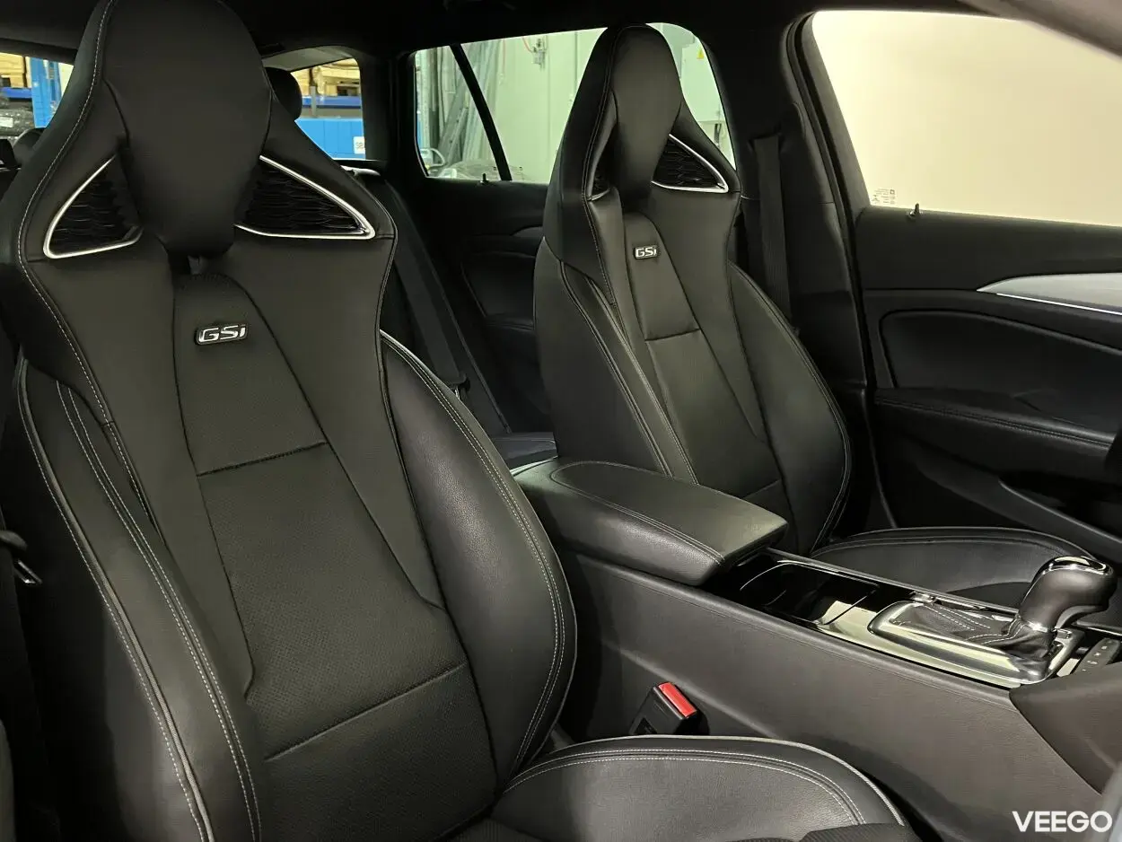Opel Insignia SPORTS TOURER GSI 4x4 2 169kW