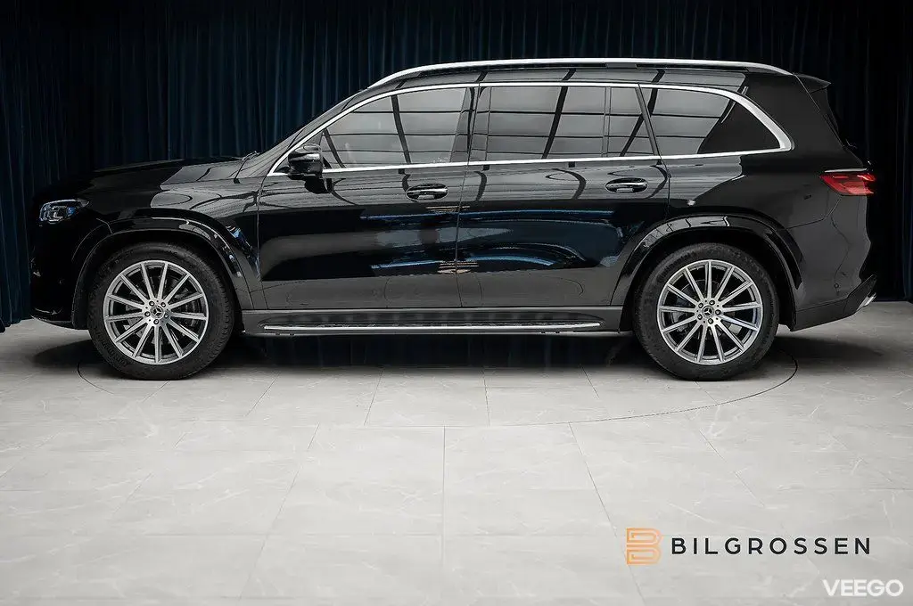 Mercedes-Benz GLS580 450 d 4MATIC AMG Massage Softclsose MOMS 270kW