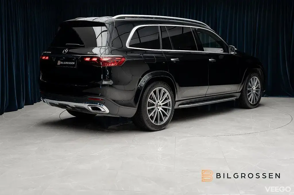 Mercedes-Benz GLS580 450 d 4MATIC AMG Massage Softclsose MOMS 270kW