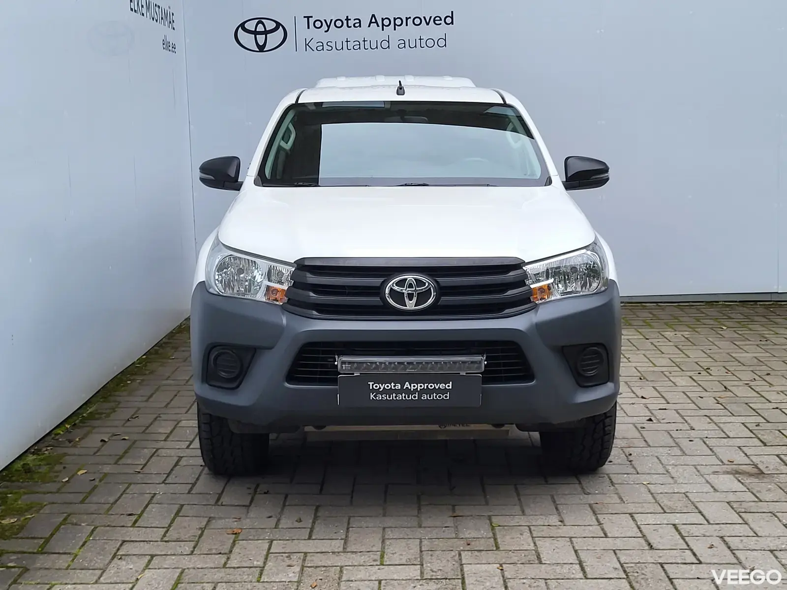 Toyota Hilux 2.4 110kW