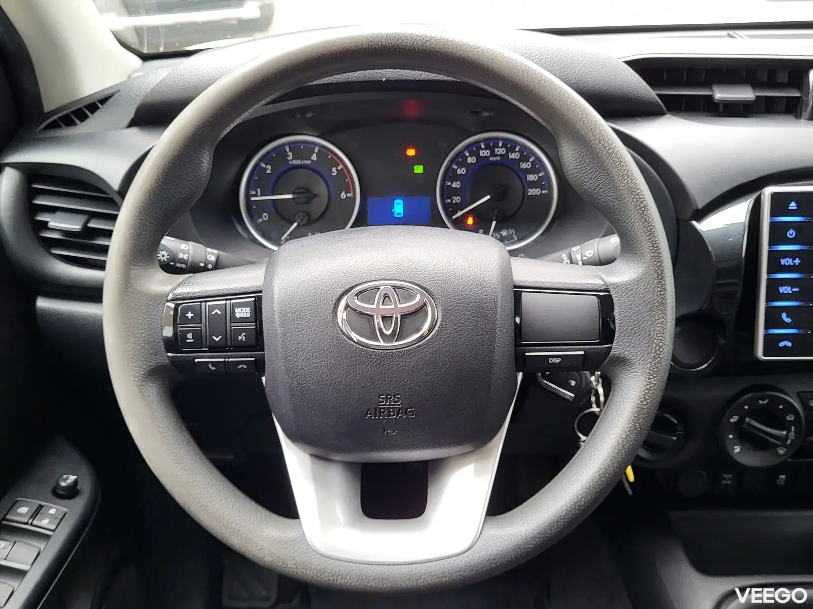 Toyota Hilux 2.4 110kW
