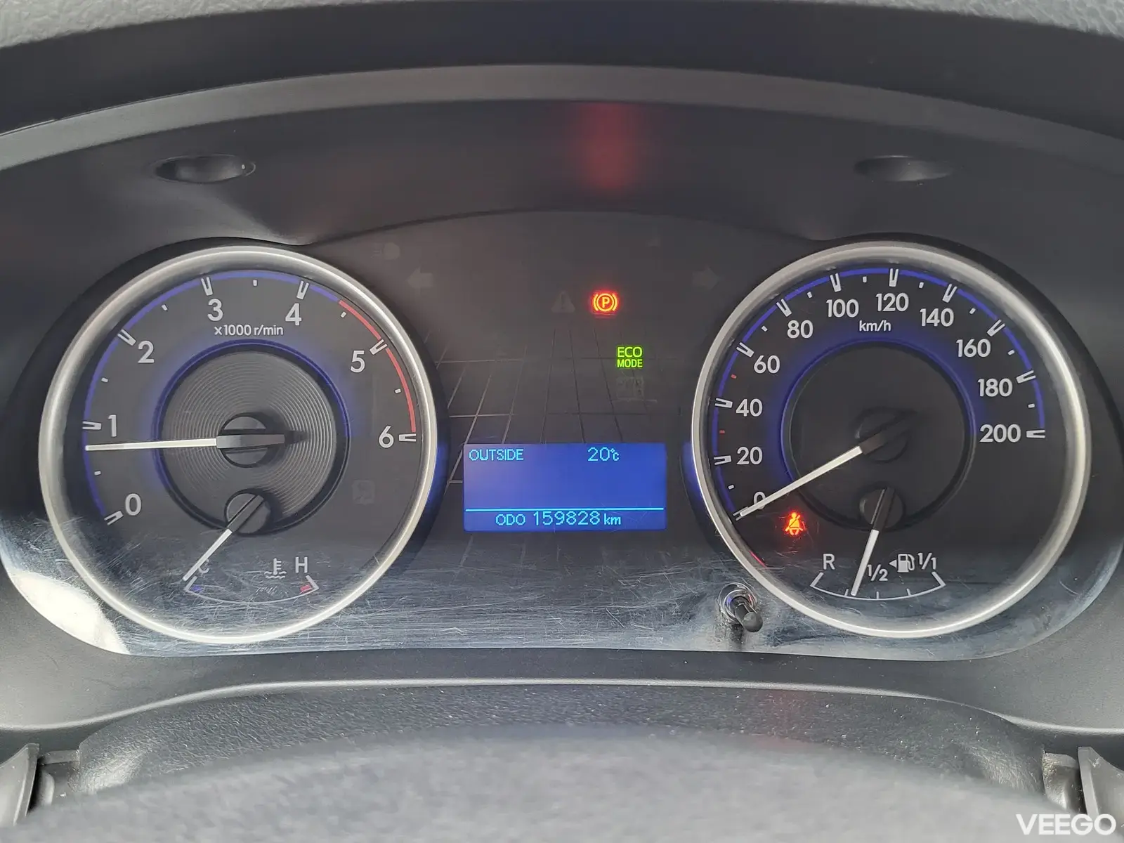 Toyota Hilux 2.4 110kW