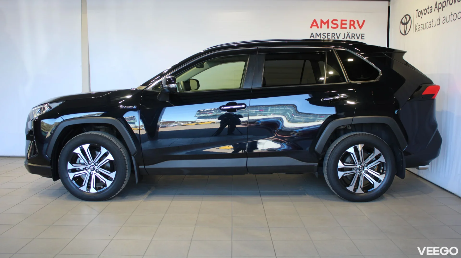 Toyota RAV4 Premium AWD 2.5 131kW
