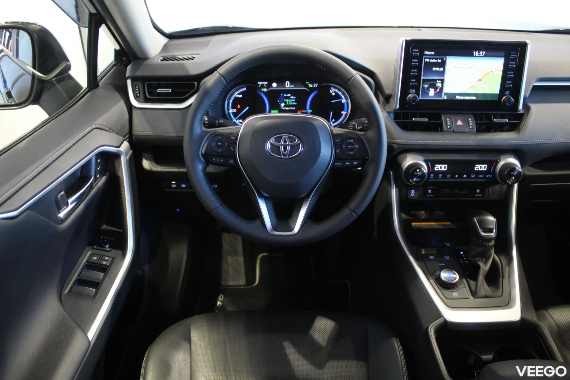 Toyota RAV4 Premium AWD 2.5 131kW