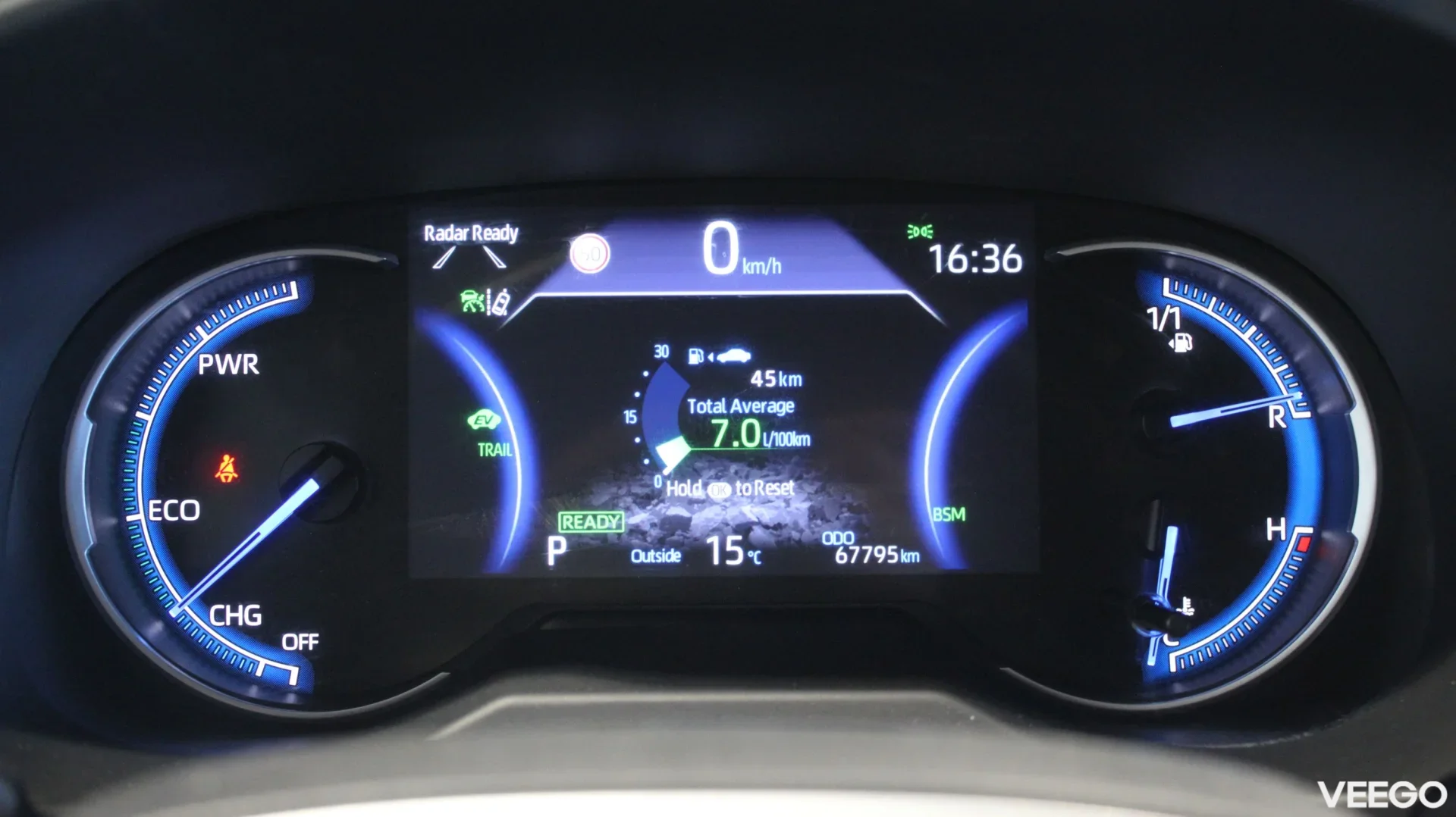 Toyota RAV4 Premium AWD 2.5 131kW