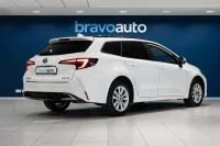Toyota Corolla HYBRID ACTIVE 1.8 72kW thumbnail