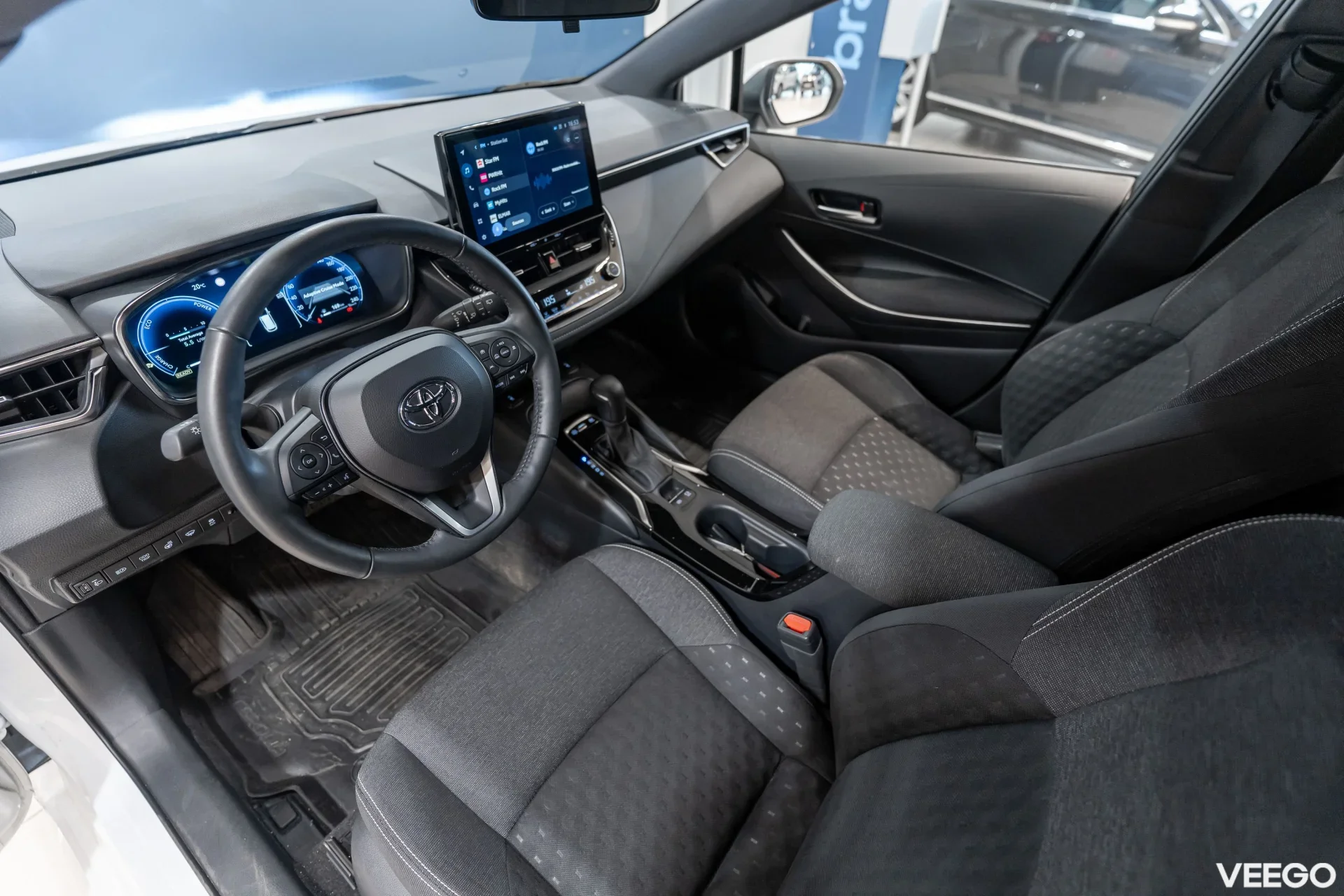 Toyota Corolla HYBRID ACTIVE 1.8 72kW