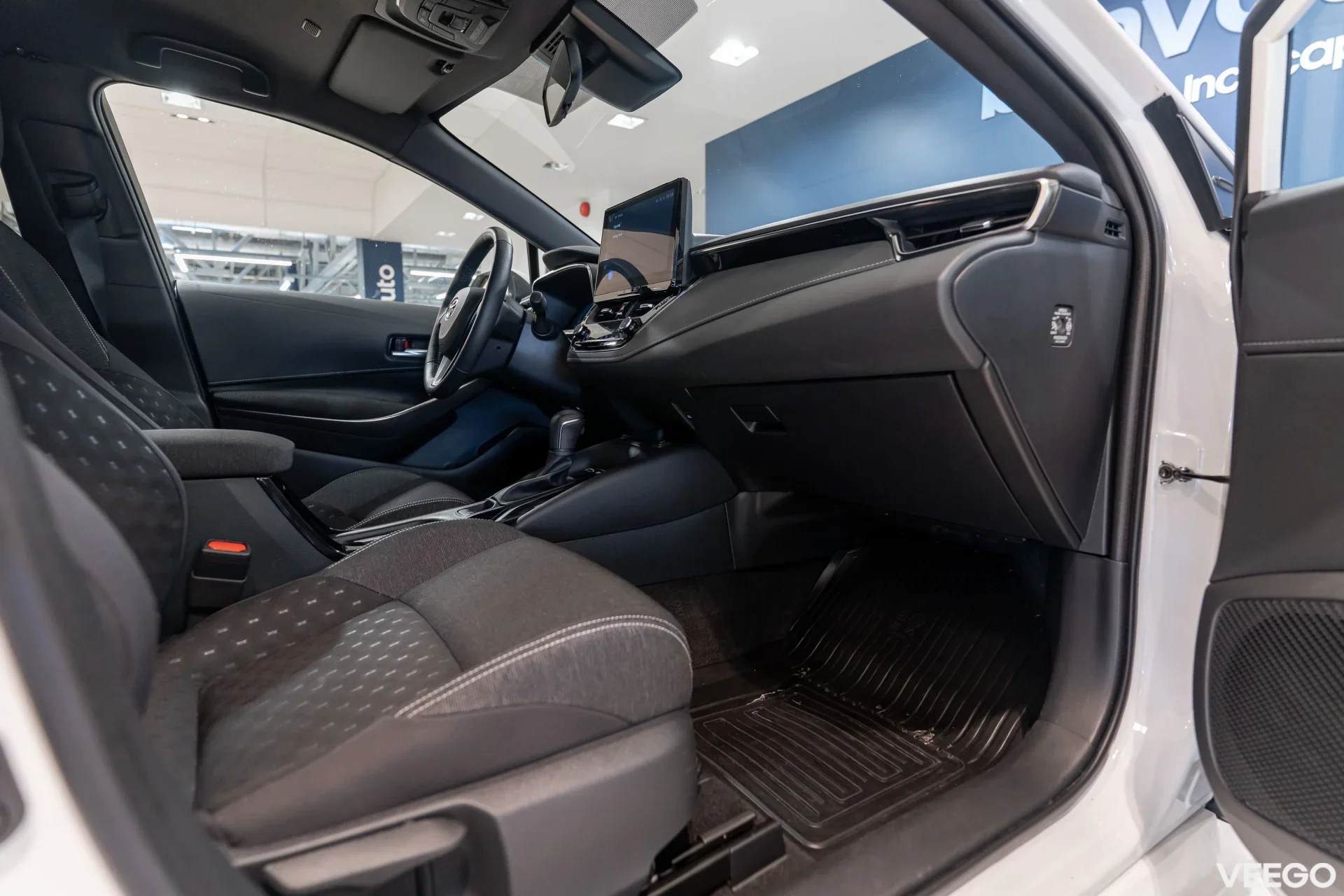 Toyota Corolla HYBRID ACTIVE 1.8 72kW