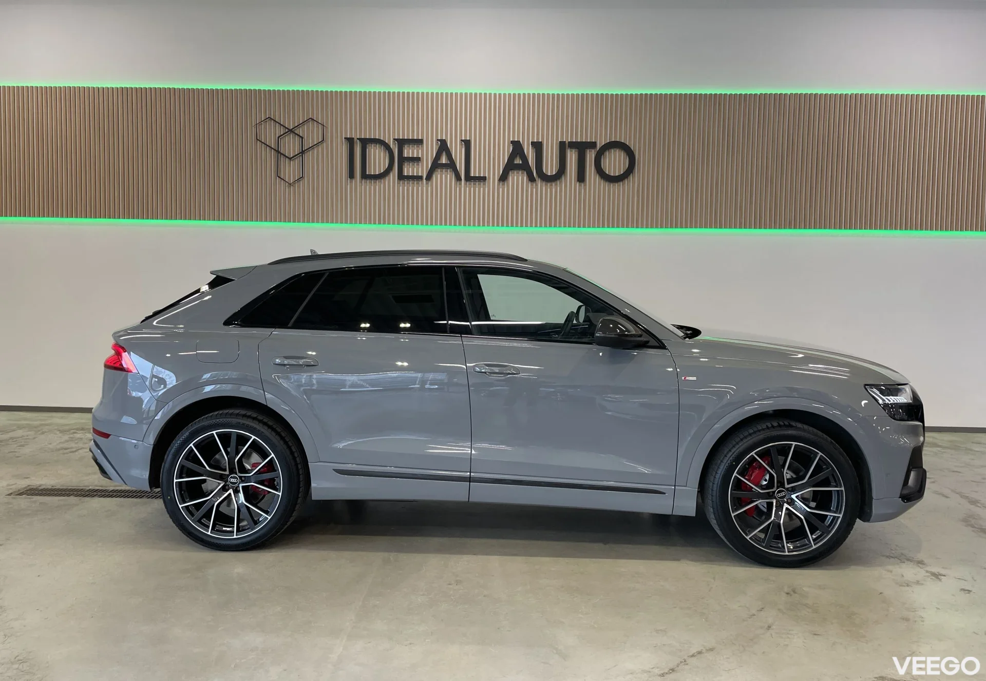 Audi Q8 Quattro S-Line Competition Plus MHEV 3 210kW