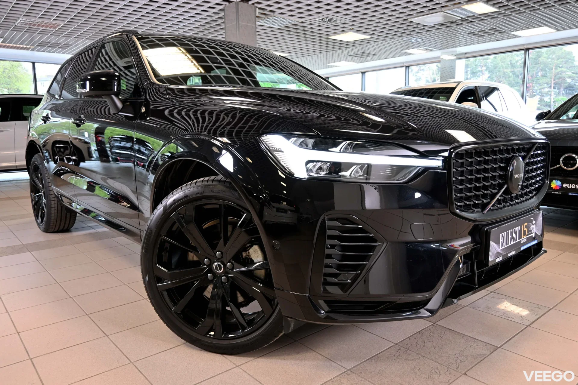 Volvo XC60 AWD T6 H&K BLACK EDITION XENIUM INTELLI PRO 2 293kW