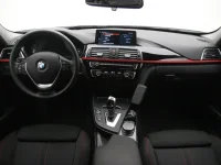 BMW 320 2 135kW thumbnail