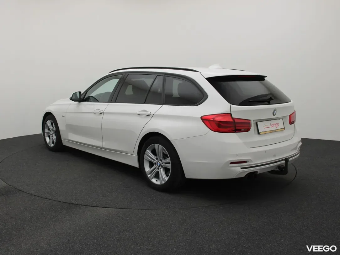 BMW 320 2 135kW