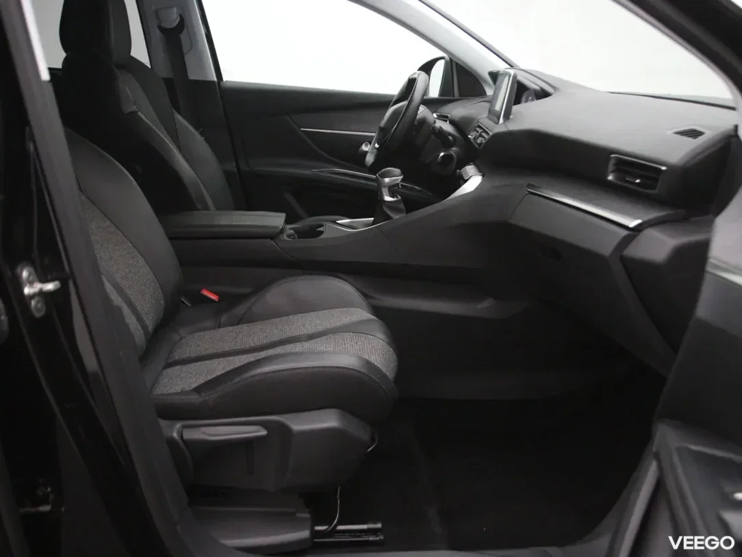 Peugeot 5008 1.6 88kW