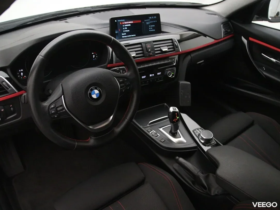 BMW 320 2 135kW
