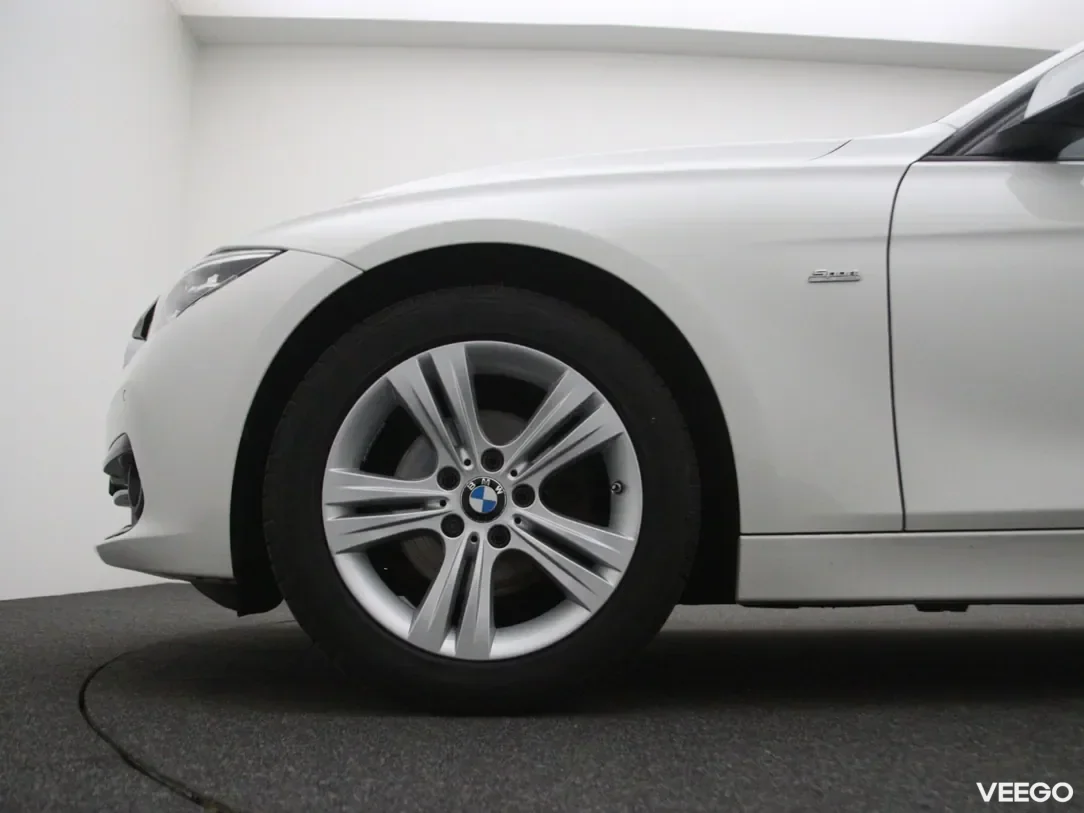 BMW 320 2 135kW