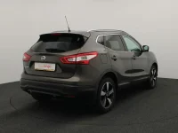 Nissan Qashqai 1.2 85kW thumbnail